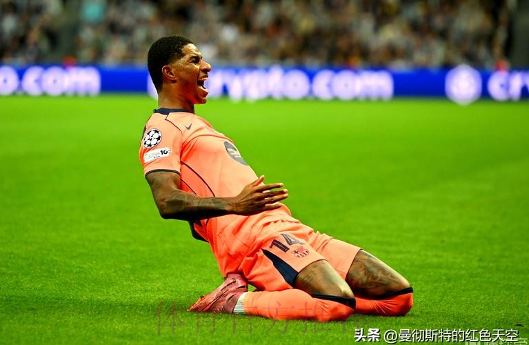 阿斯：贝西克塔斯有意阿拉巴，但需球员降薪